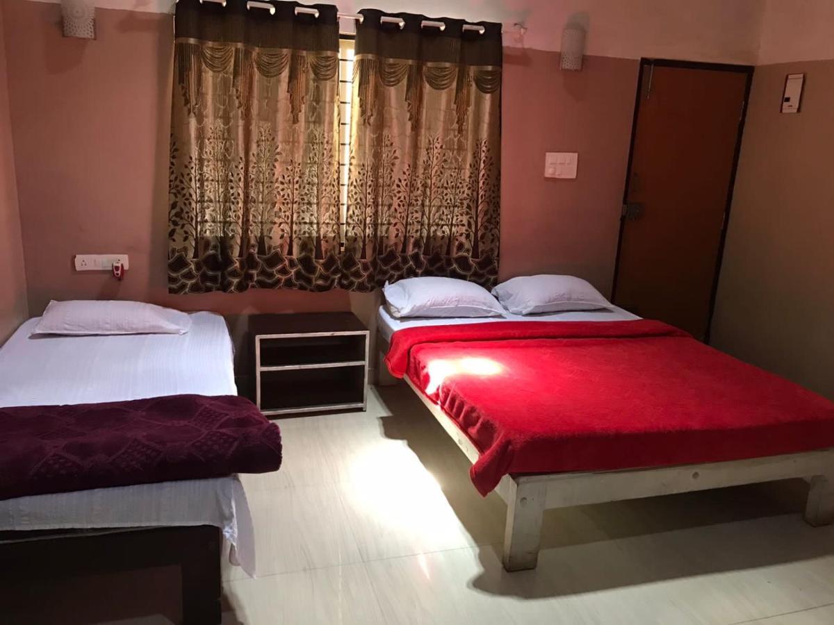 Silver Shadow Homestay Чикмагалур Экстерьер фото