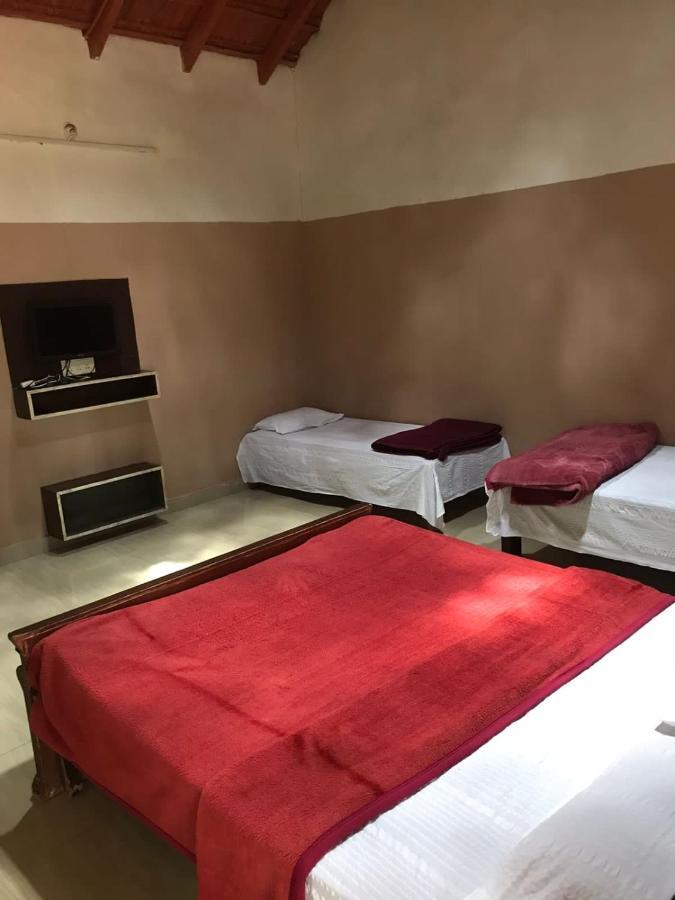 Silver Shadow Homestay Чикмагалур Экстерьер фото