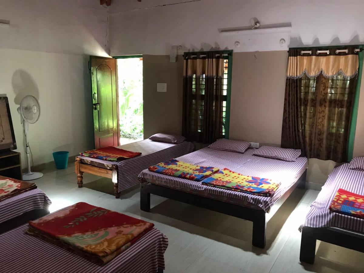 Silver Shadow Homestay Чикмагалур Экстерьер фото